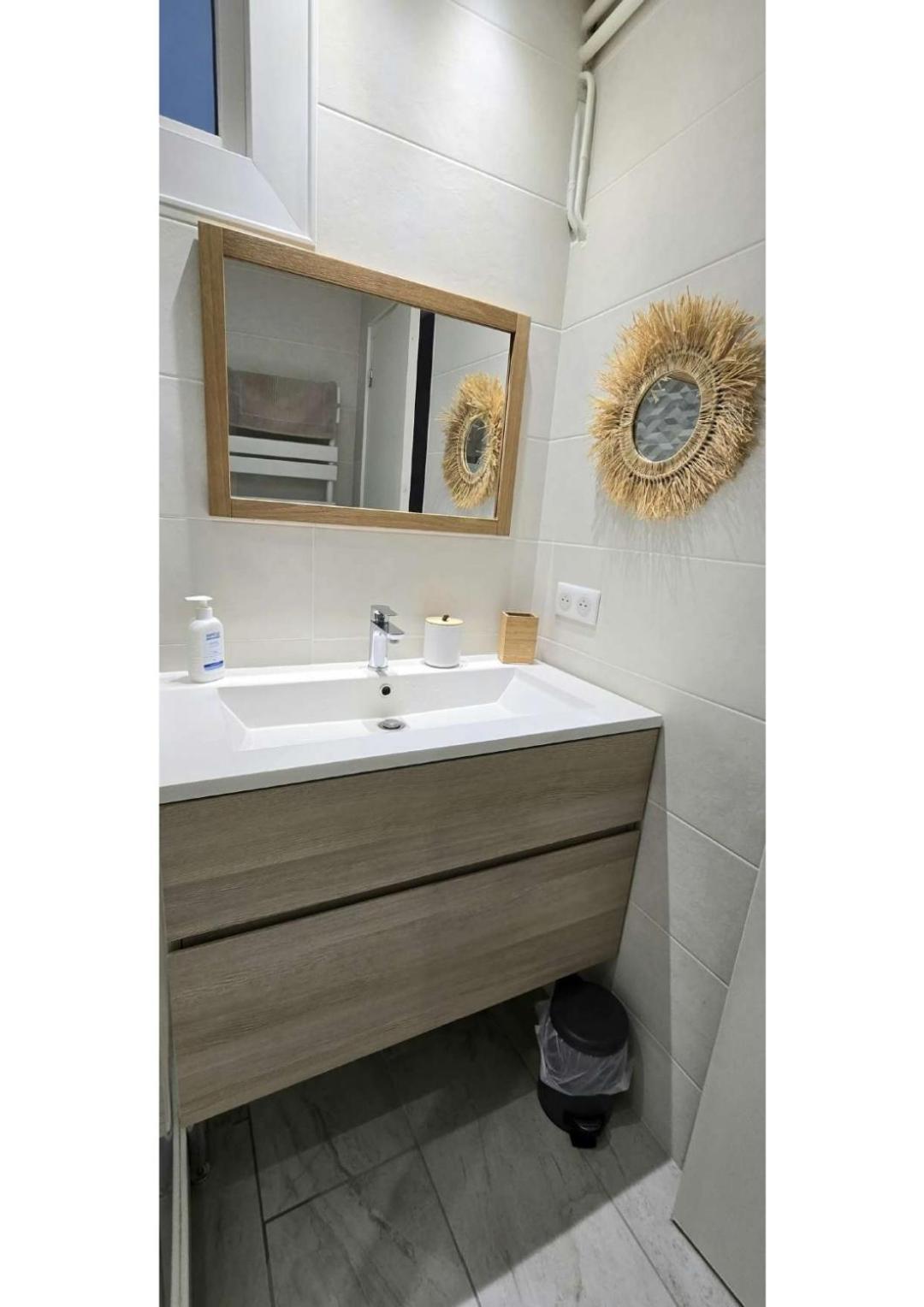 Superbe T3 Cosy, Parking Gratuit + Balcon Daire Riom Dış mekan fotoğraf